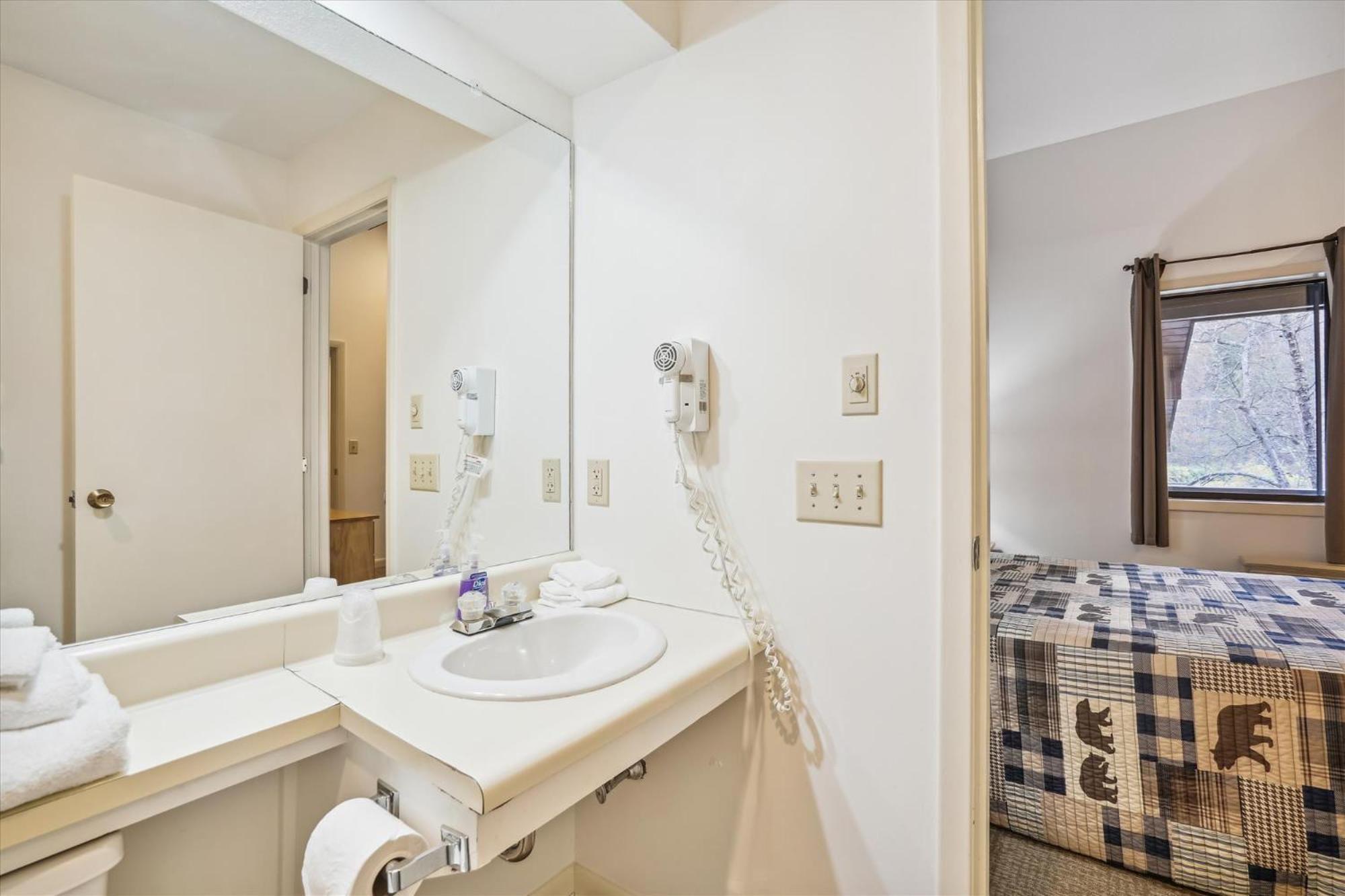 Cedarbrook Queen Suite 109 Киллингтон Экстерьер фото
